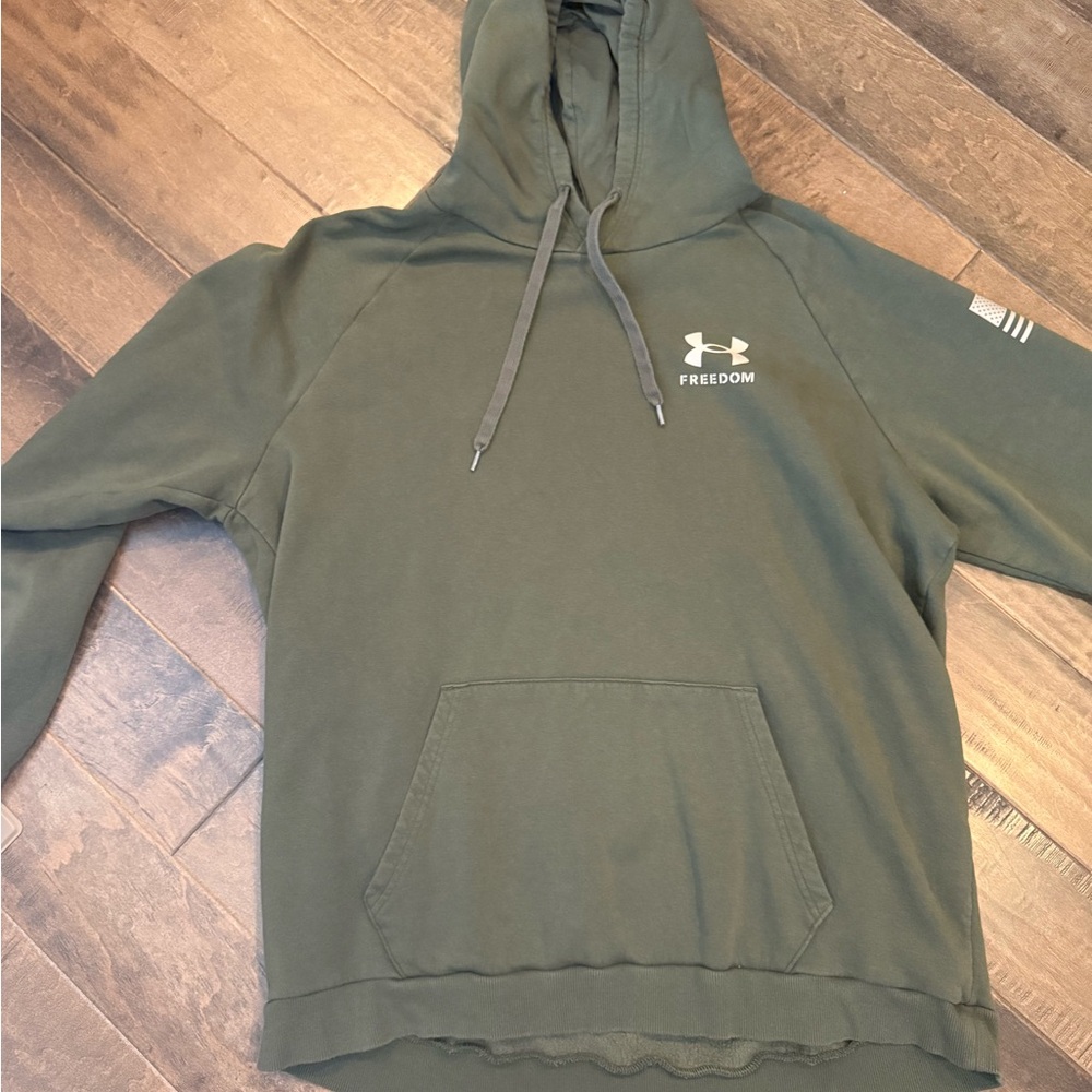 Under Armour Men's Green Hoodie